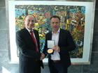 Botschafter Rücker erhält Ehrenmedaille der Deutsch-Schwedischen Handelskammer